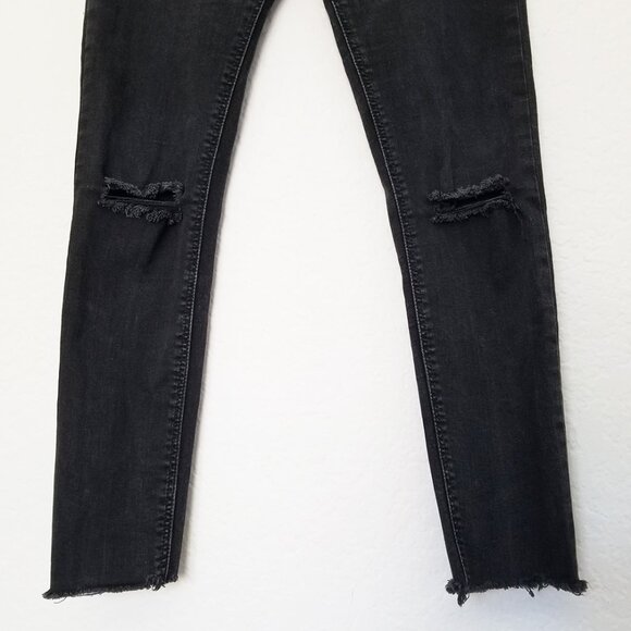 Zara High Waist Ripped Knee Skinny Jeans Raw Hem Size 4 Faded Black Grunge Moto - Picture 7 of 13